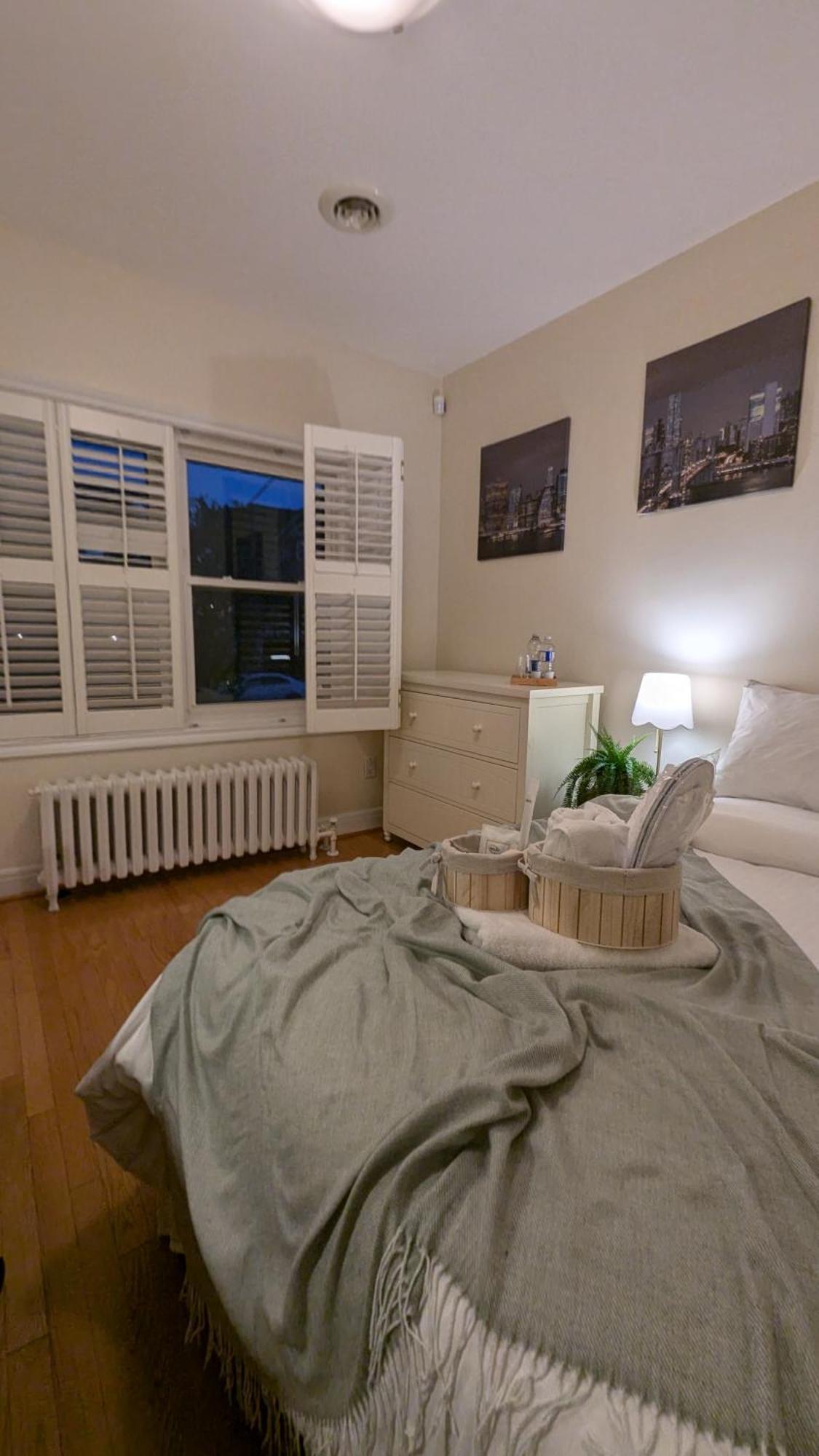 Private In A Vintage House Close To Finch Privatunterkunft Toronto